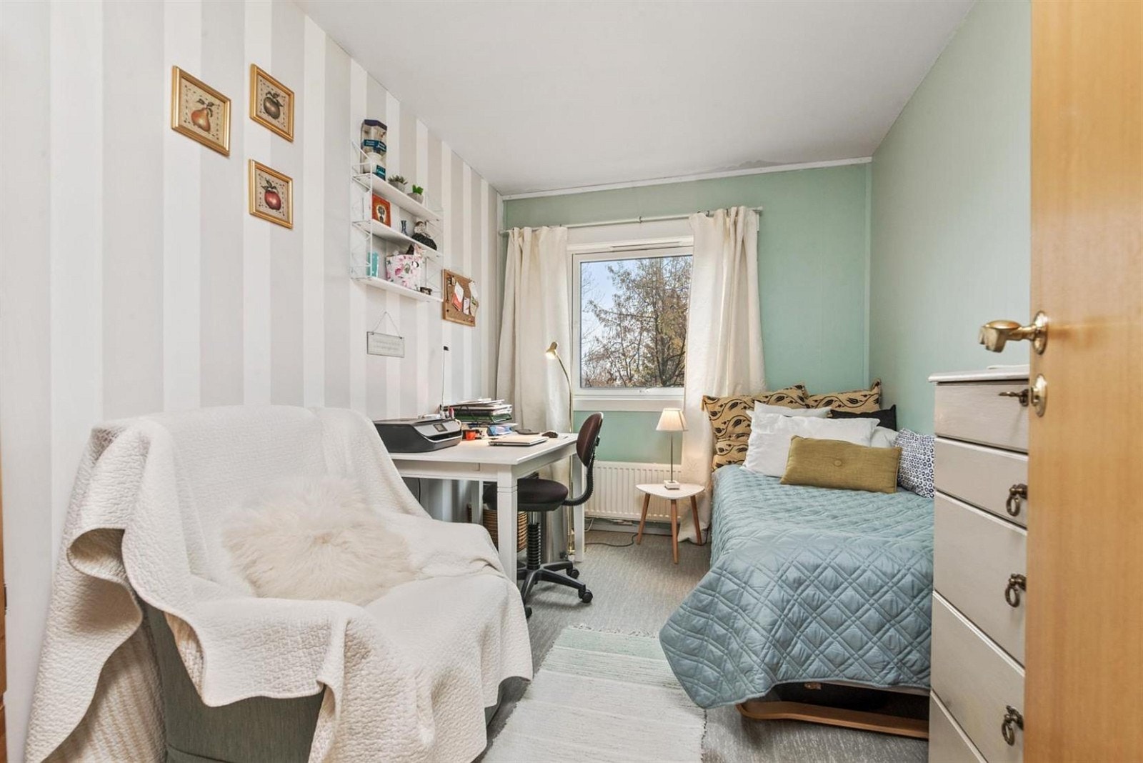 Soverom nr. 2 Galleribilde