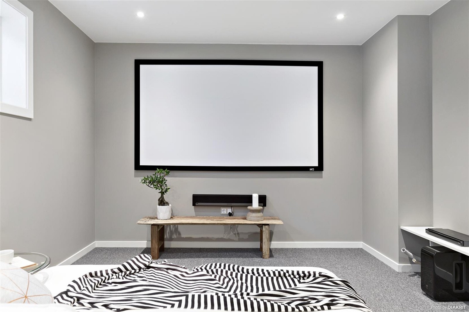 Kinorom i boligens underetasje. Galleribilde