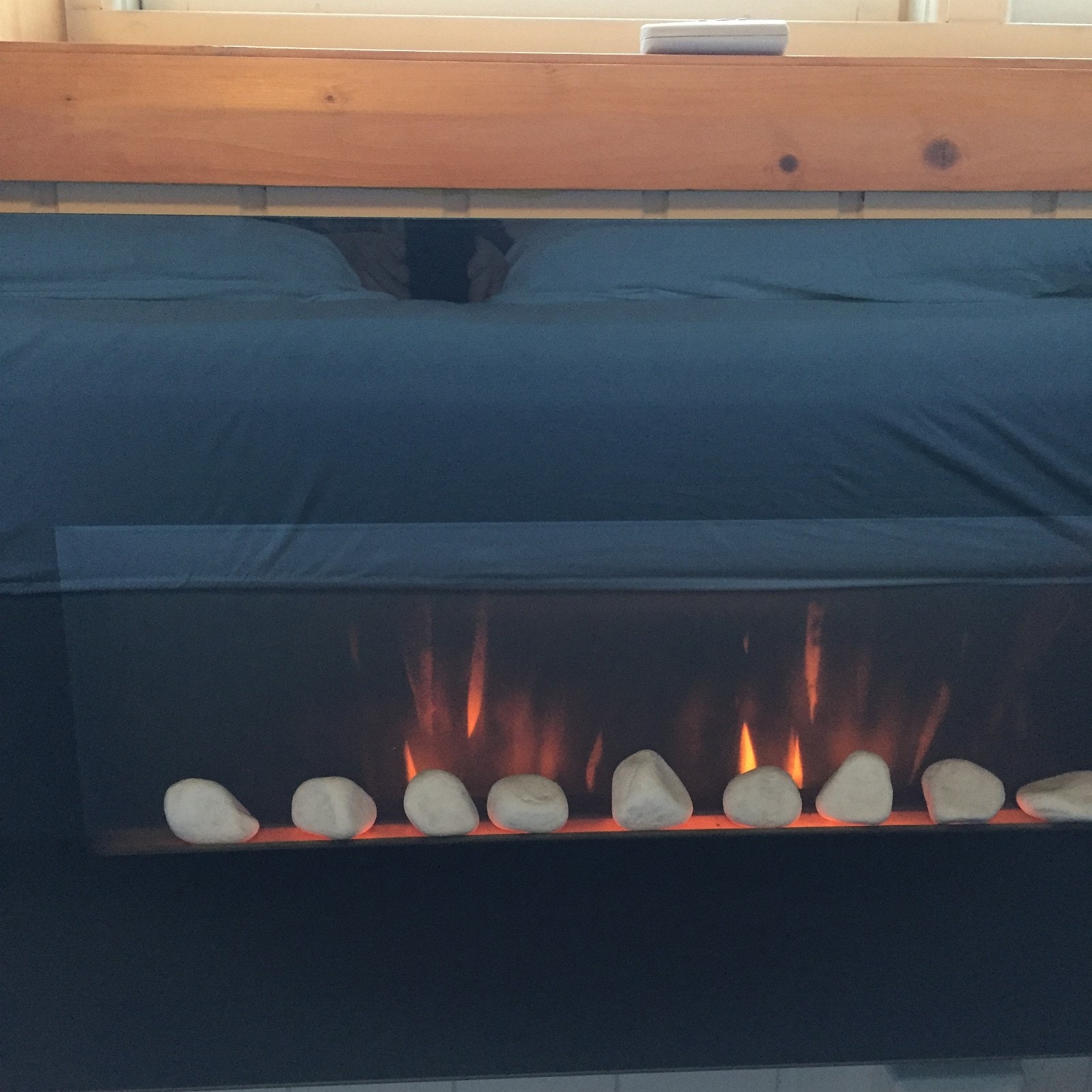 Elektrisk peis på soverom Galleribilde