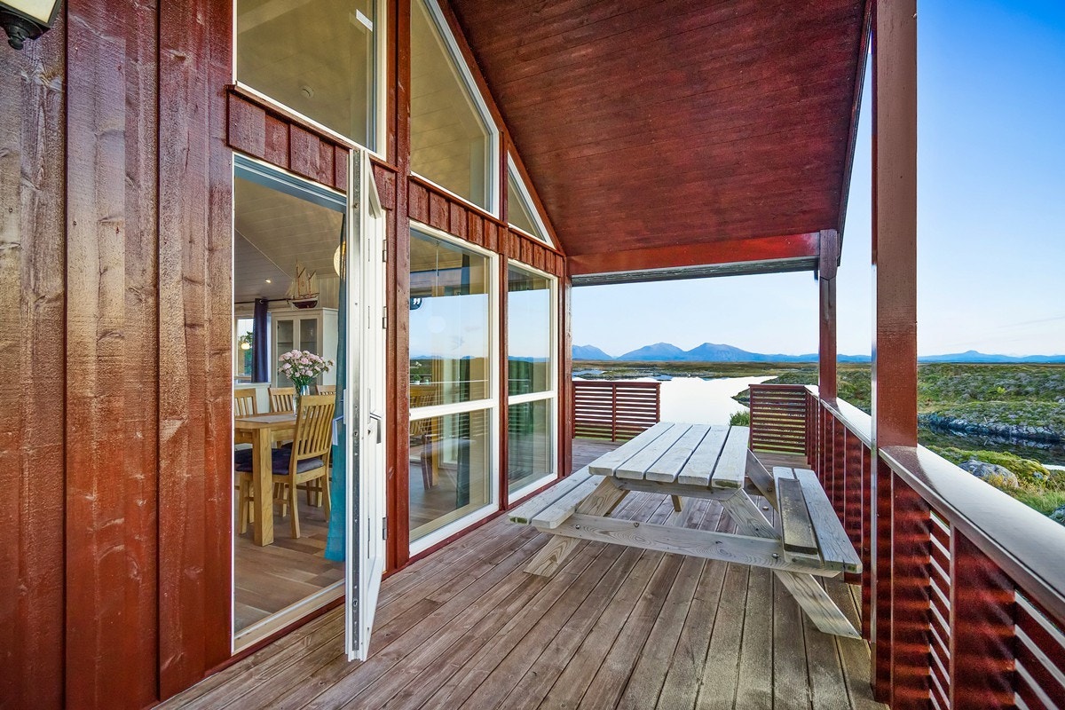 Fantastisk utsikt fra veranda Galleribilde