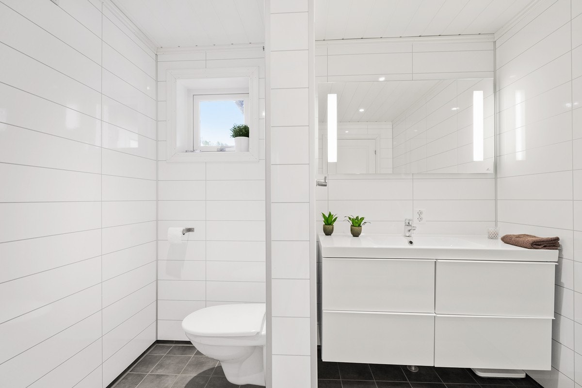 Lyst og flott bad Galleribilde