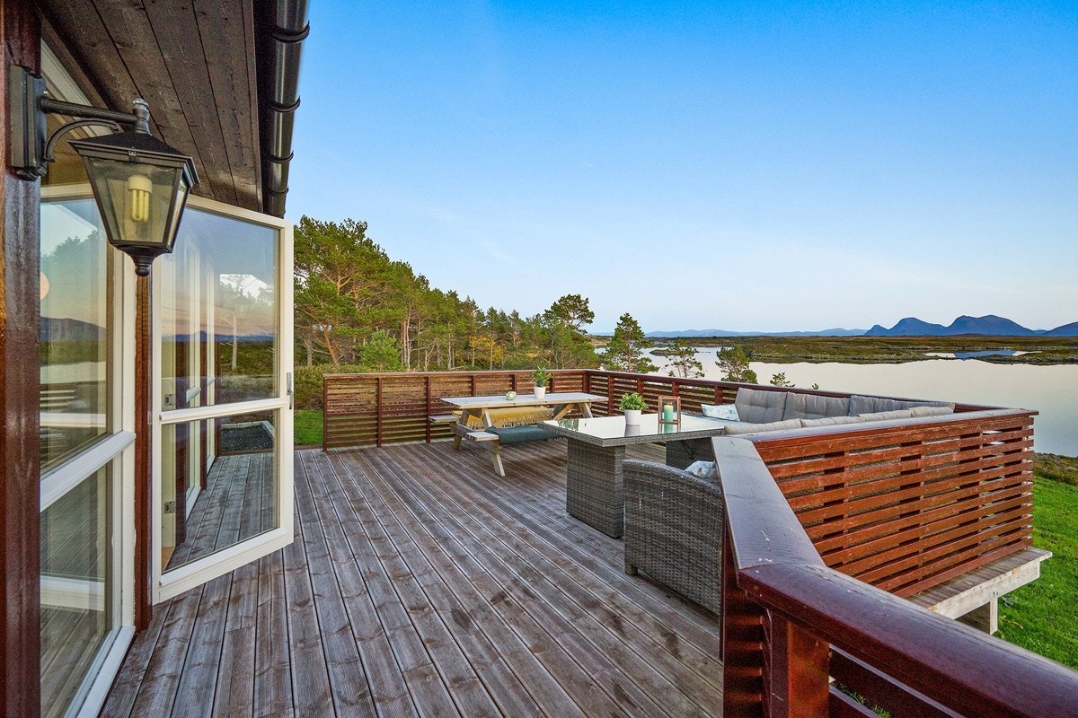 Fantastisk flott beliggenhet med en storslått panoramautsikt! Galleribilde