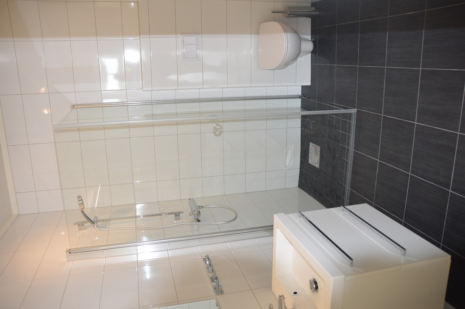 Bad 2 etg. Galleribilde