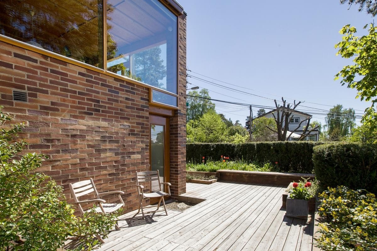 Terrasse utenfor 1. etg. Galleribilde