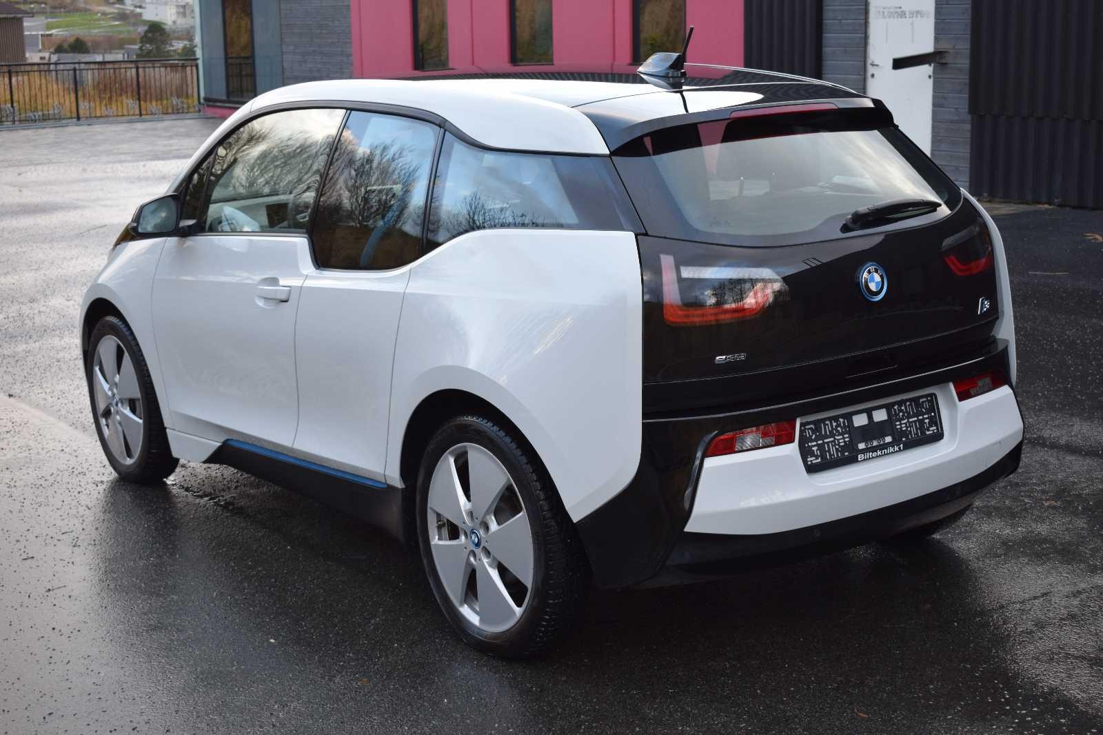 BMW i3 6