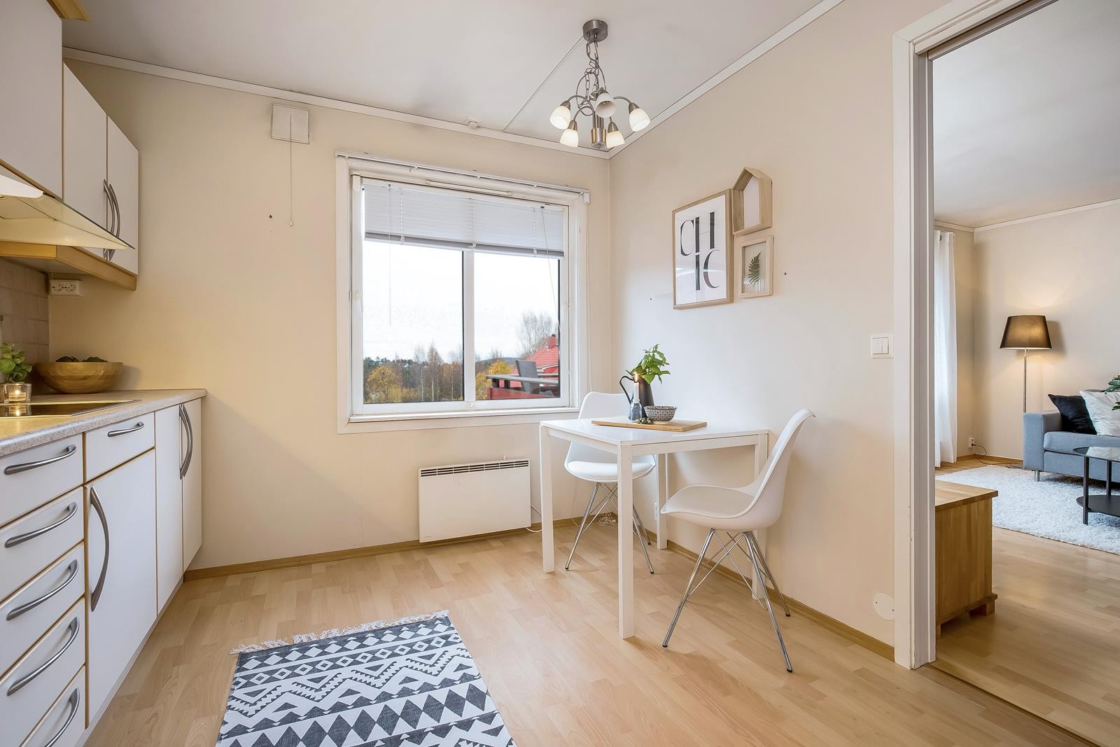 Spiseplass på kjøkken Galleribilde