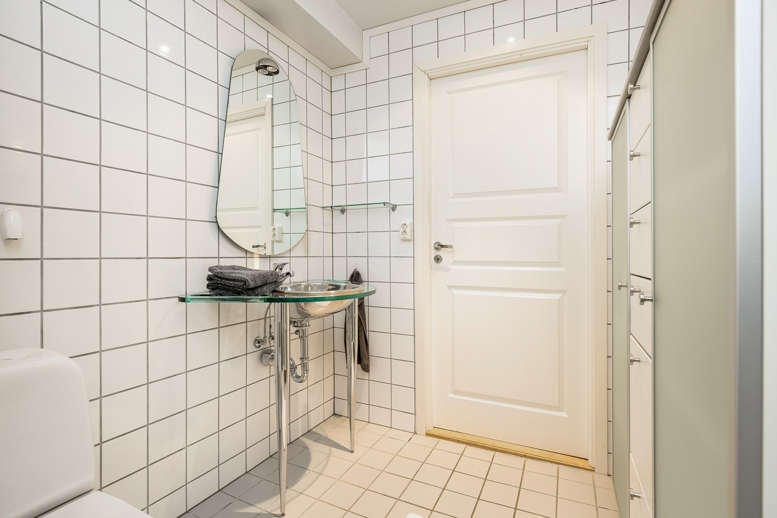 Flislagt bad - Hovedetasje Galleribilde