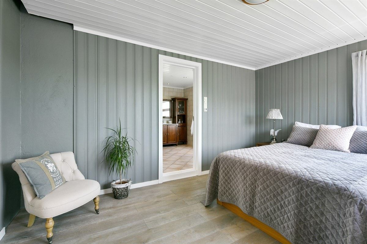 Hovedsoverommet med plass for garderobeskap. Galleribilde