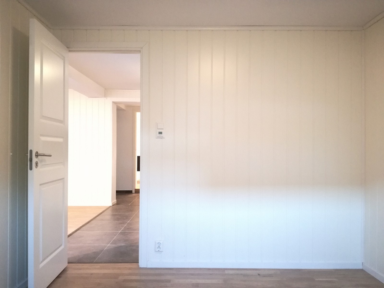 Rom 2 romslig og lyst Galleribilde