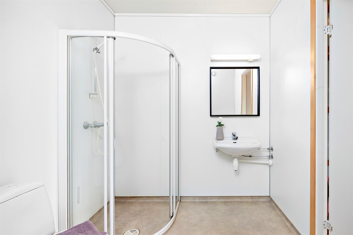 Bad i enkel standard. Galleribilde