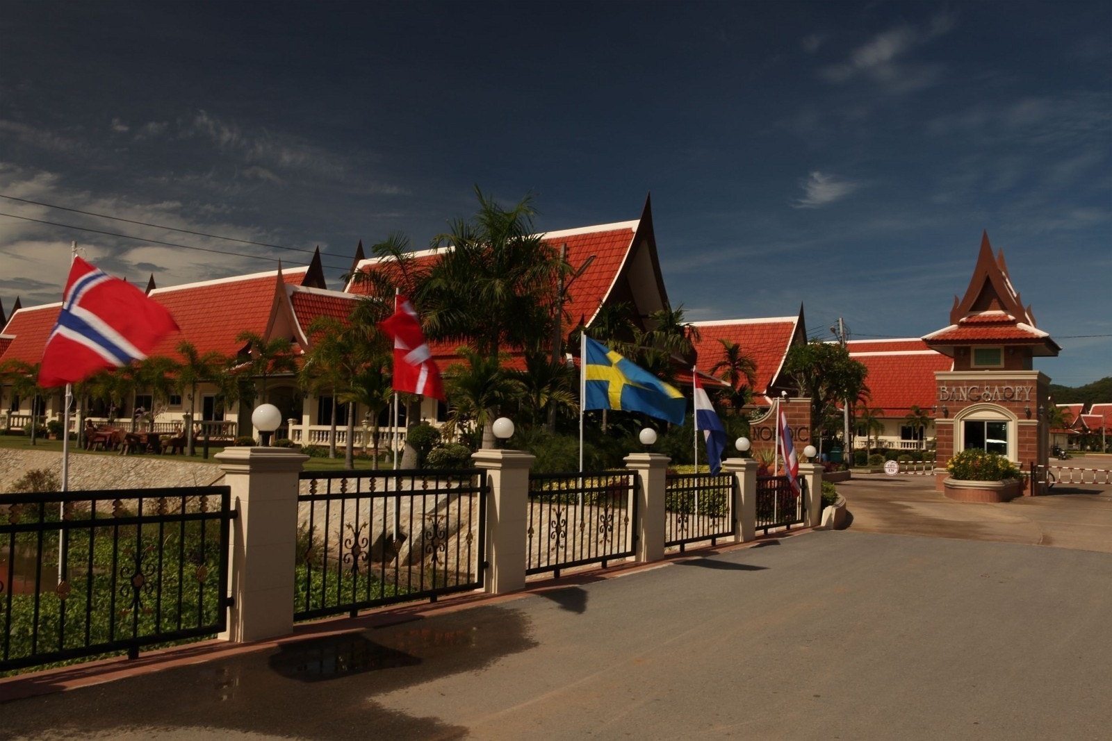 Velkommen til Bang Sarey Nordic Resort Galleribilde