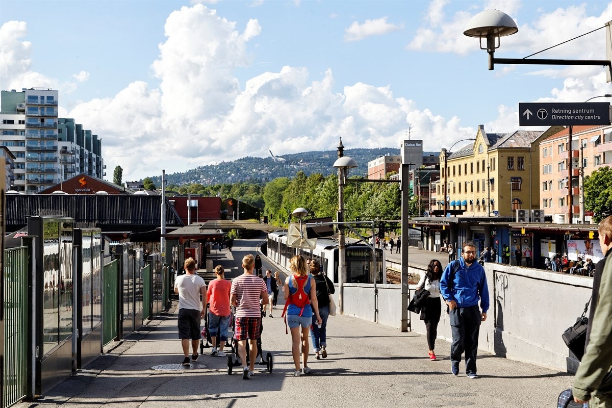 Alle T-banens linjer stopper på Majorstuen Galleribilde