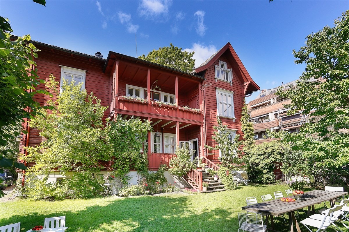 Unik enebolig med rolig og skjermet beliggenhet på en av de mest eksklusive adressene på Frogner Galleribilde