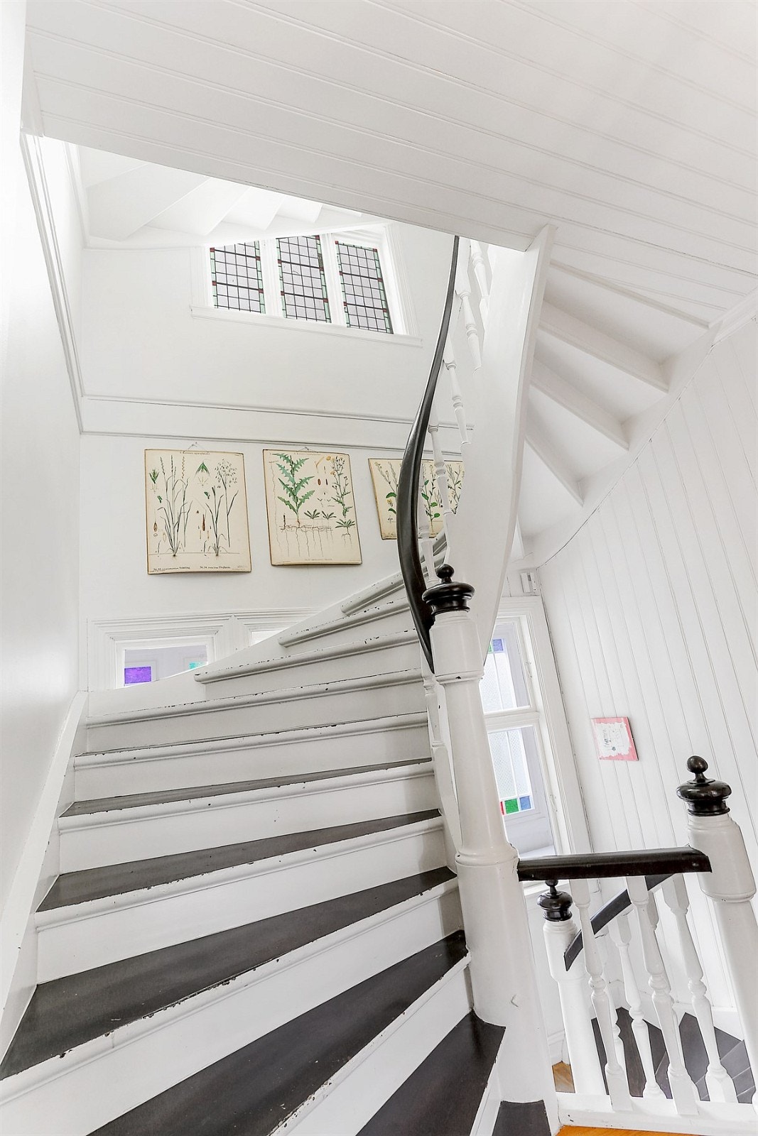 Trapperom fra 1. til 2. etasje Galleribilde