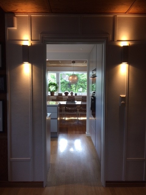 Fra gangen inn til kjøkken og spisestue Galleribilde