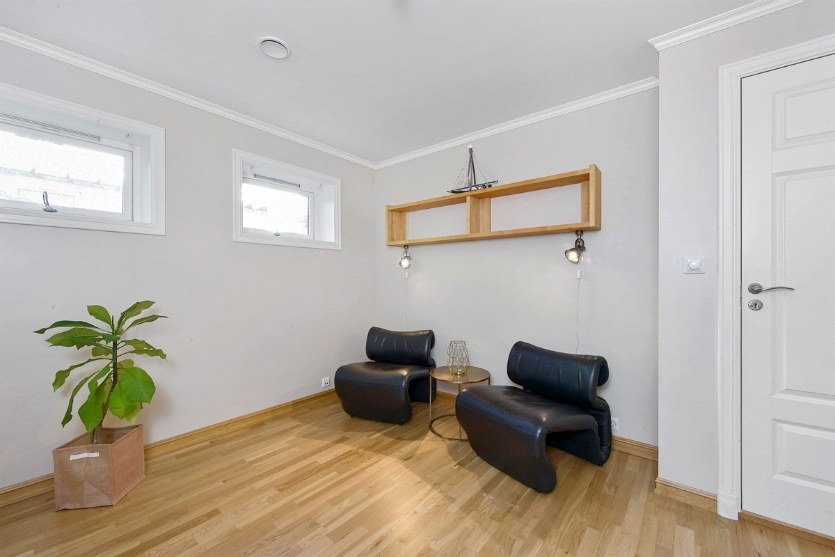 Kontor/gjesterom. Galleribilde