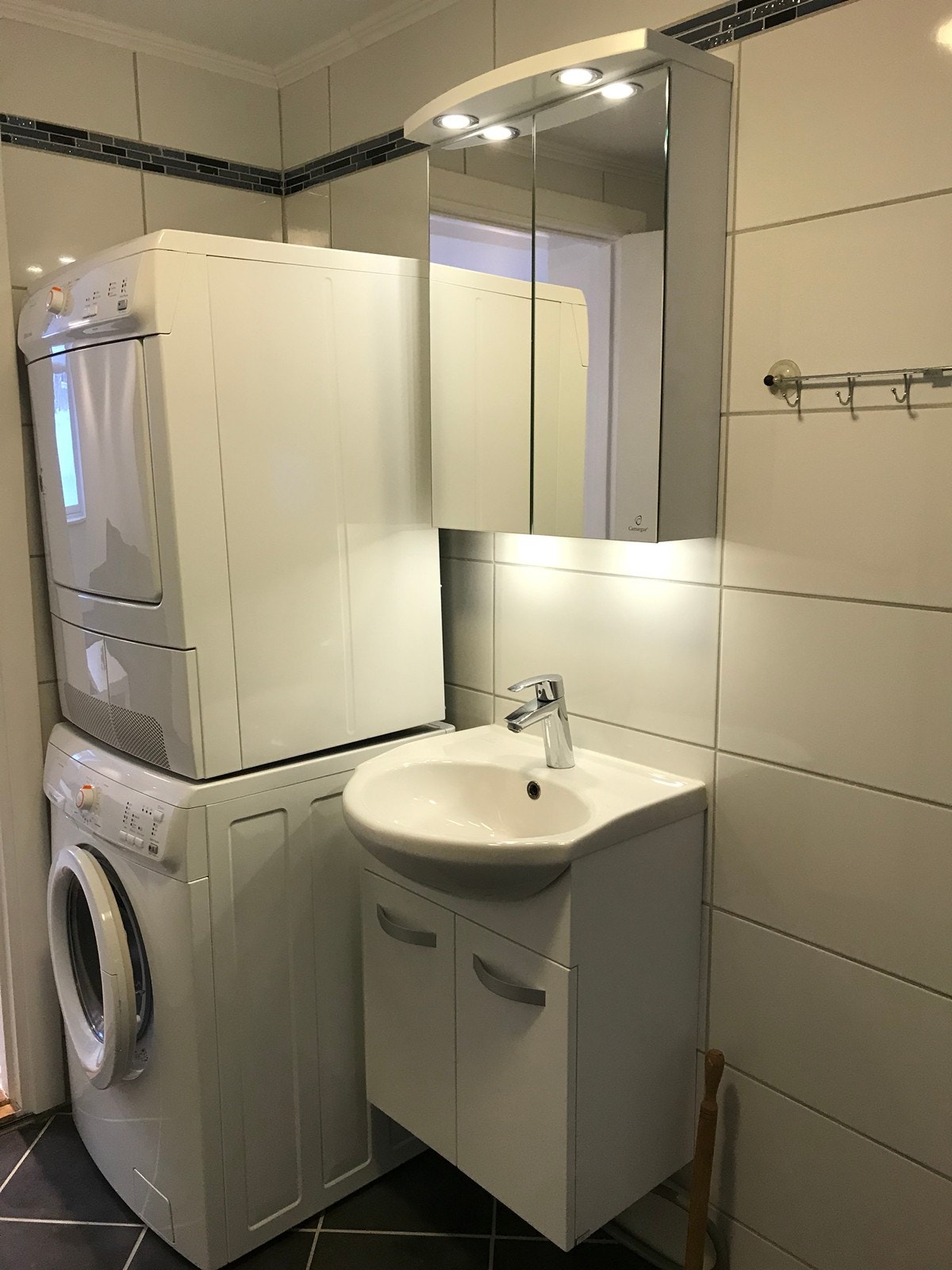 Badet Galleribilde