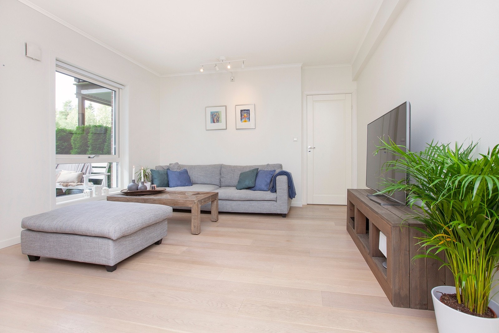 Lys og hyggelig stue Galleribilde