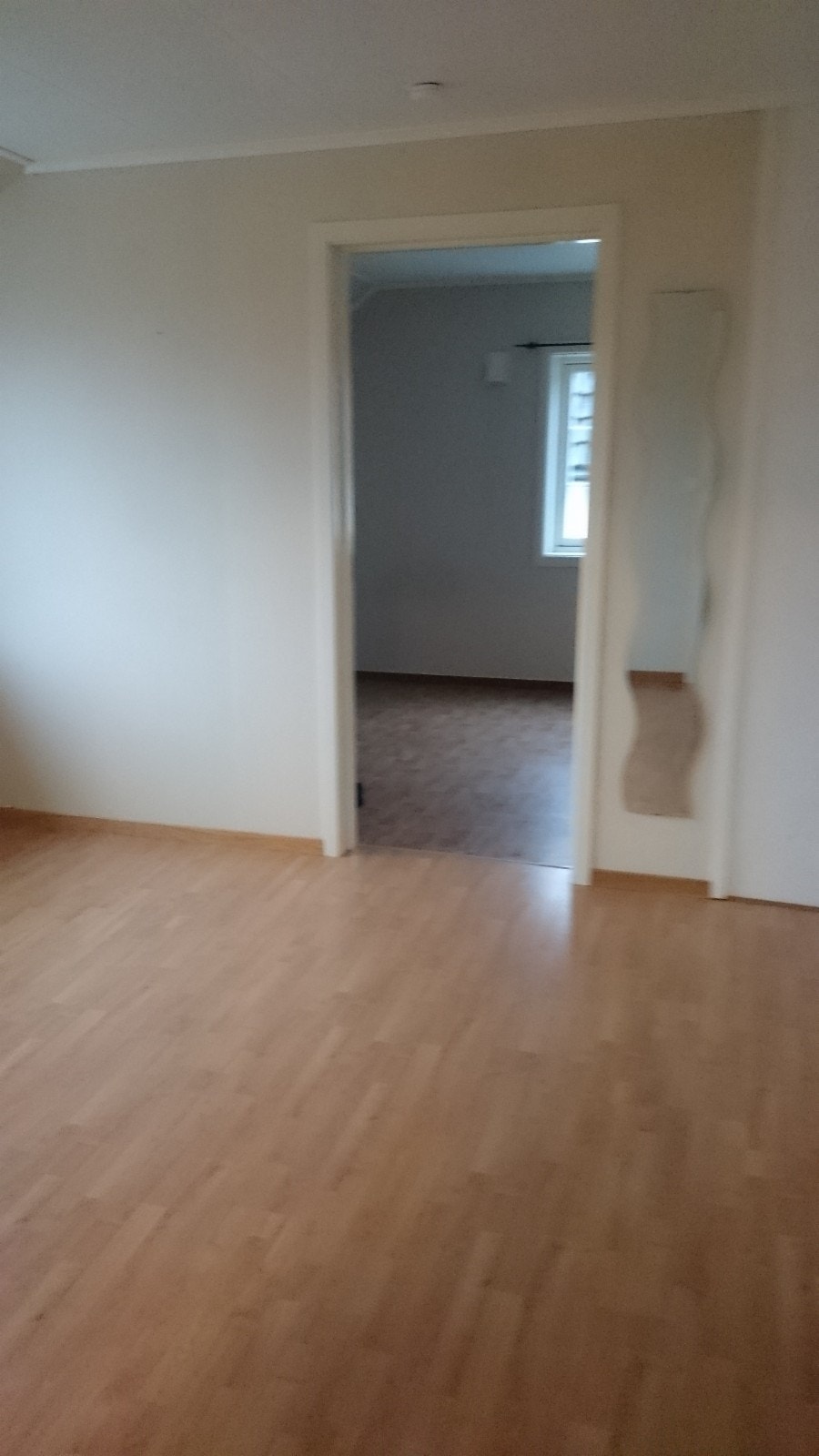 Stue mot soverom Galleribilde