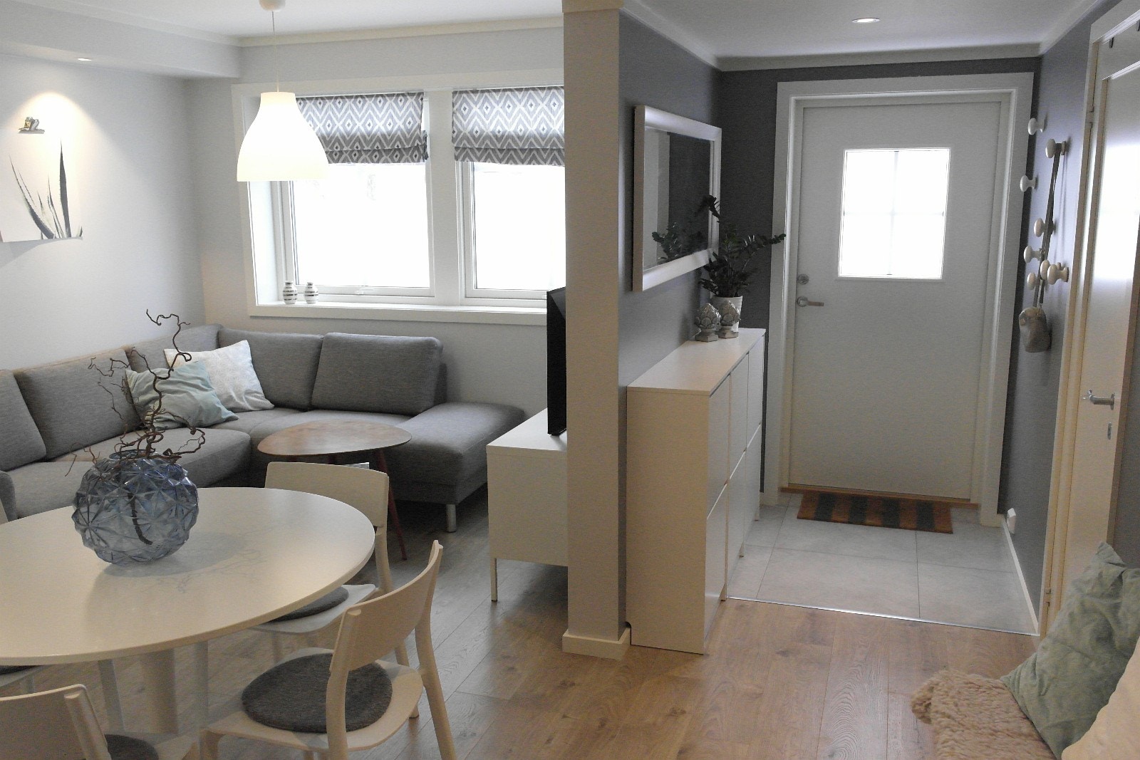 Stue/Kjøkken/Gang Galleribilde