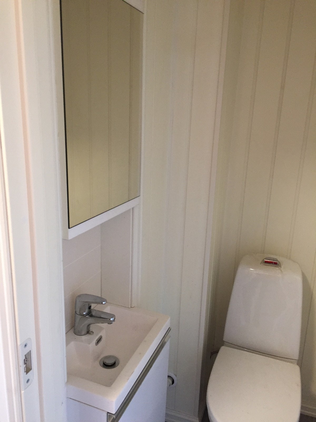 Toalett ( ekstra ) Galleribilde