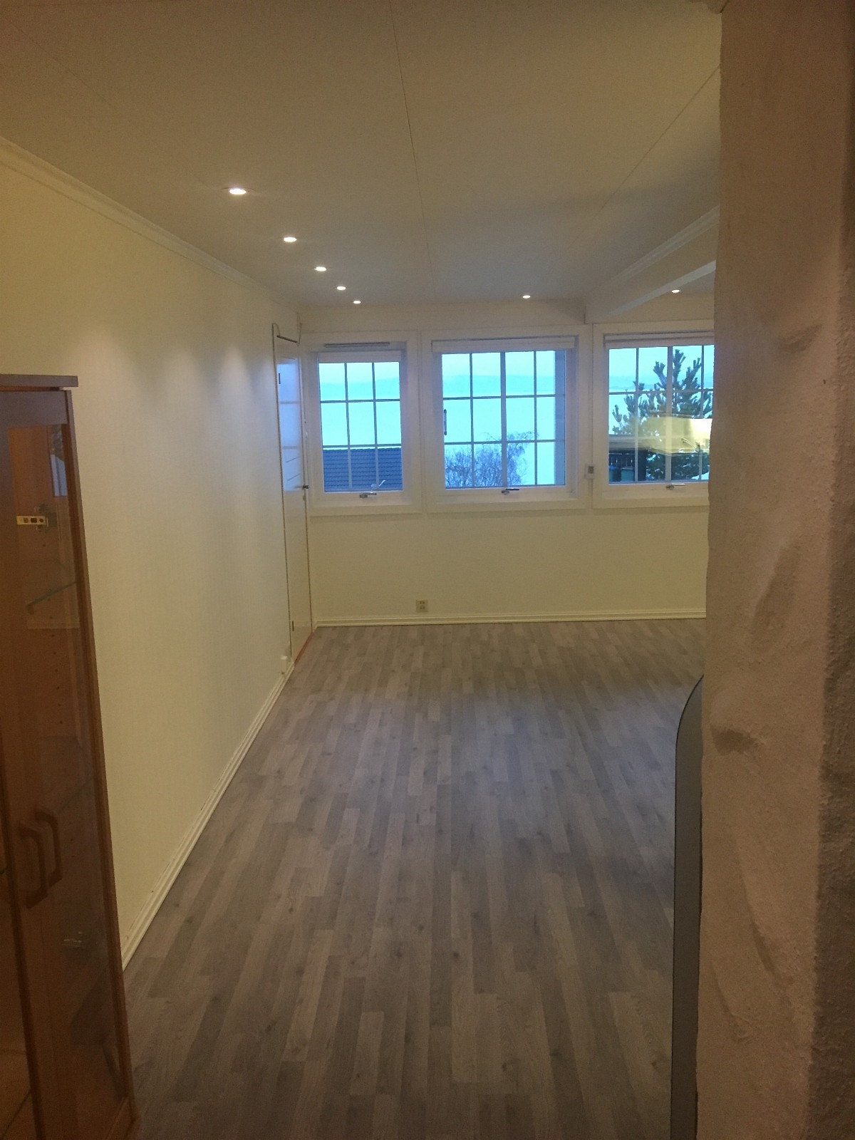 Oppvarmet gulv stue og kjøkken Galleribilde