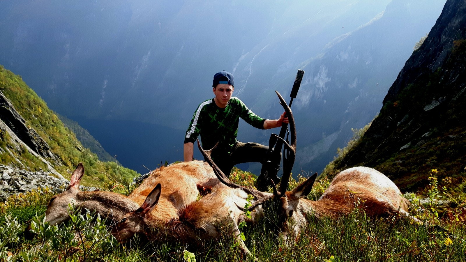 Hjortejakt i Finnabotten med 6,5 løver i fjor Foto: Kristian Sætre Galleribilde