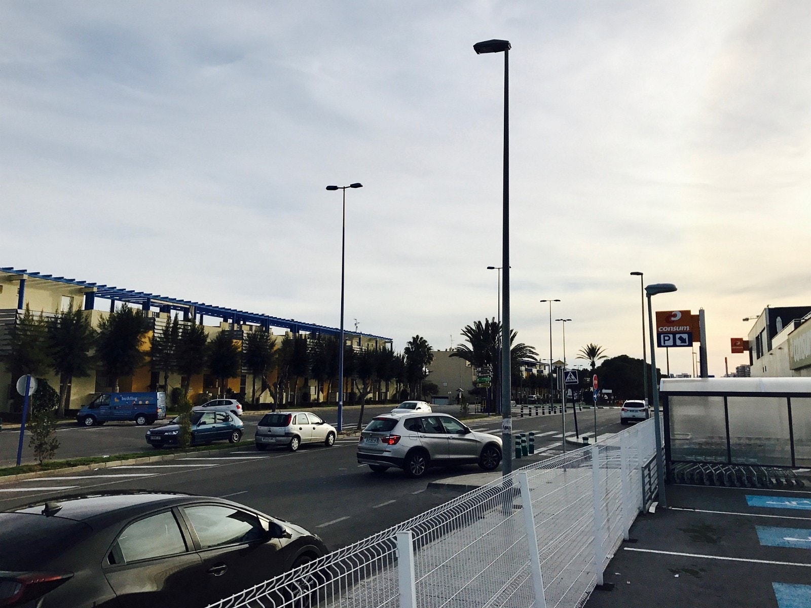 Consum (COOP) 250 m fra huset Galleribilde