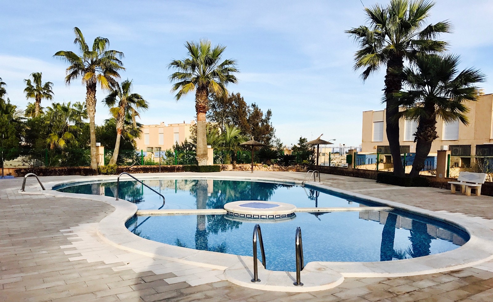 Svømmebasseng (Felles for husene) Galleribilde