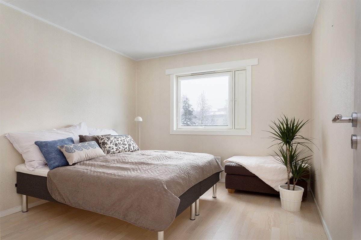 Leiligheten har 2 soverom, begge med god størrelse. Galleribilde