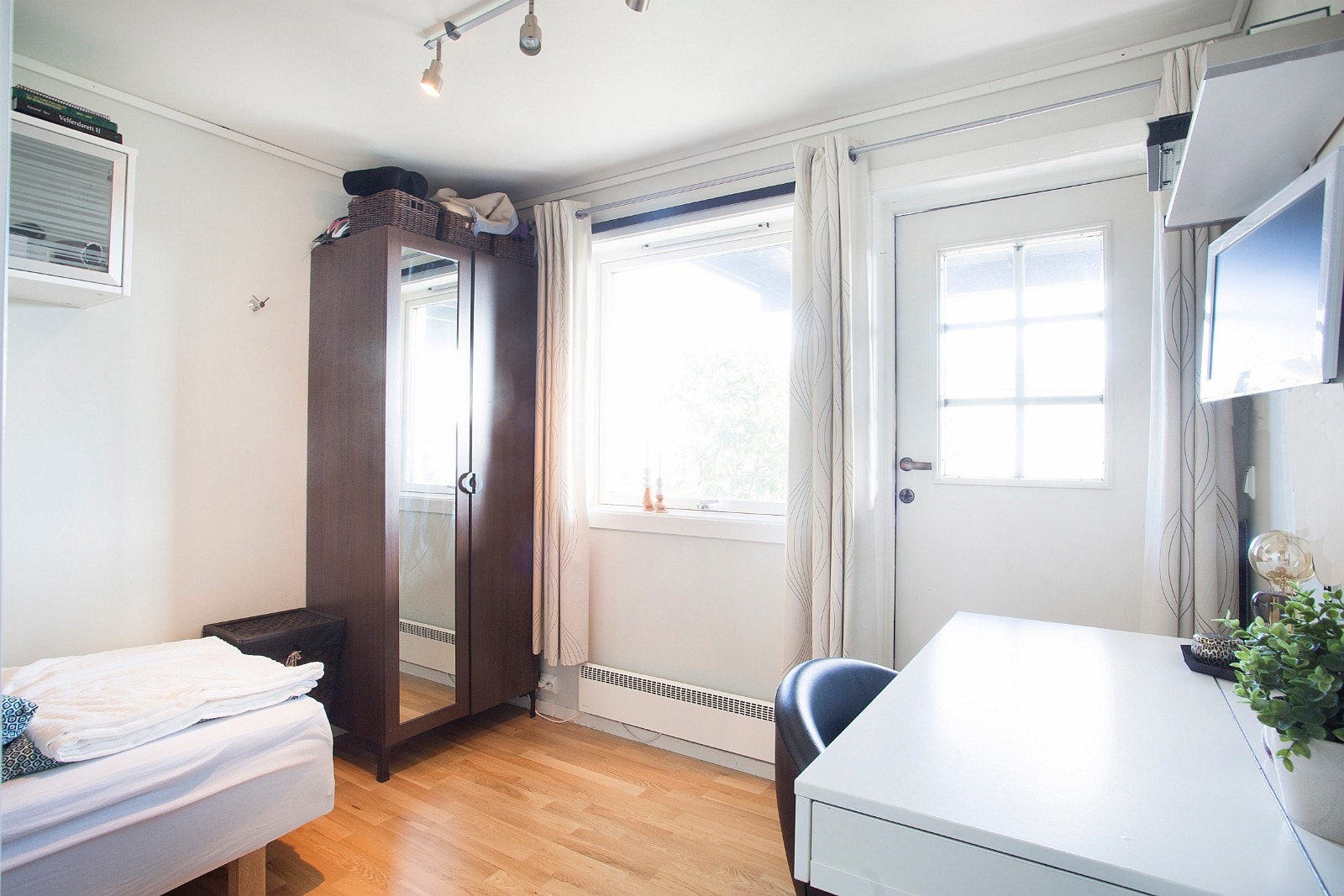 God skapplass Galleribilde