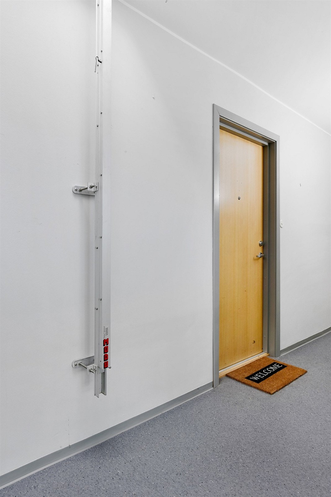 Inngangsparti. Galleribilde