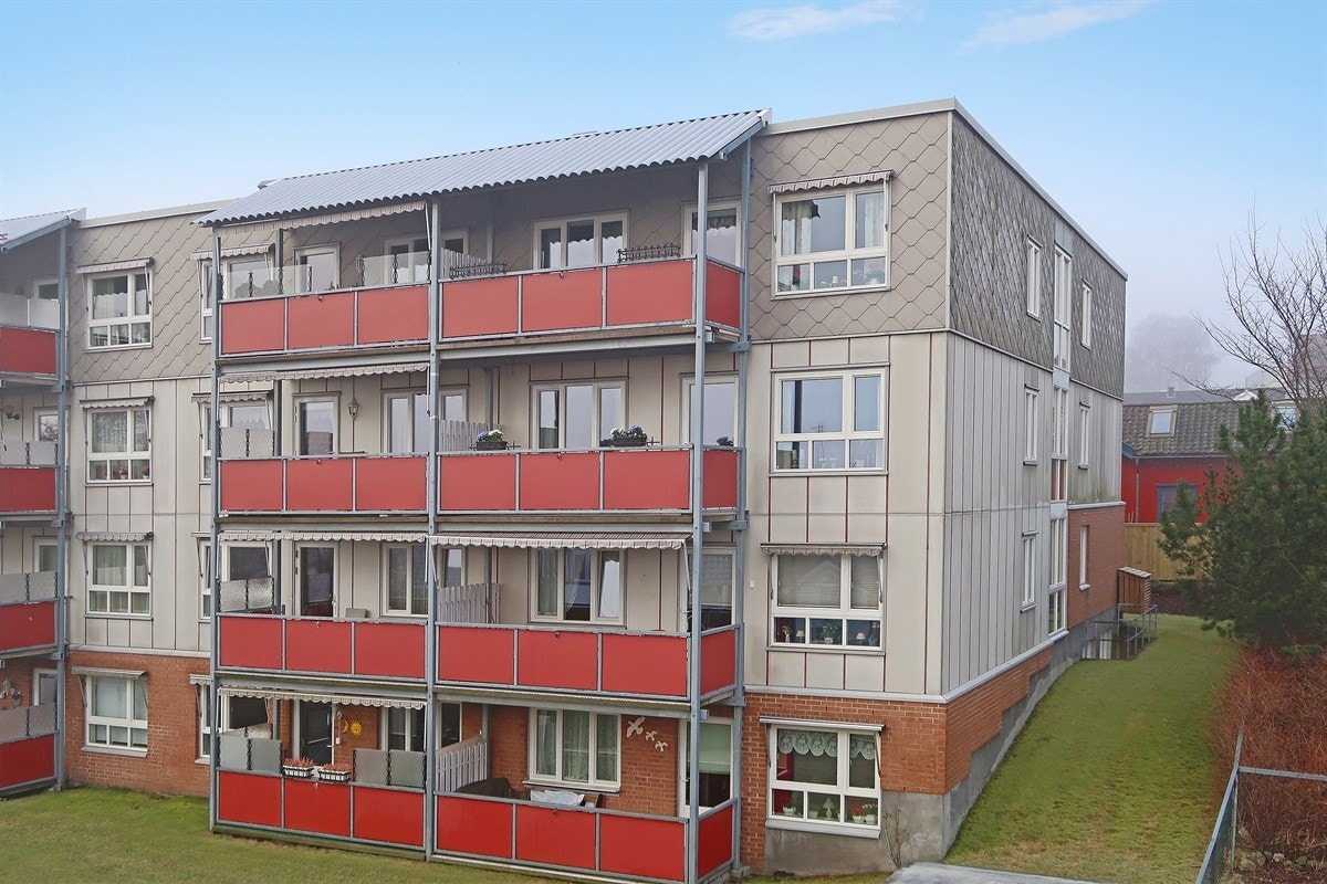 Leiligheten ligger i 2. etasje nærmest i bildet. Galleribilde