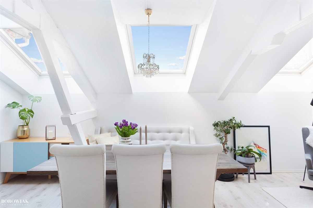 Plass til stor spisegruppe Galleribilde