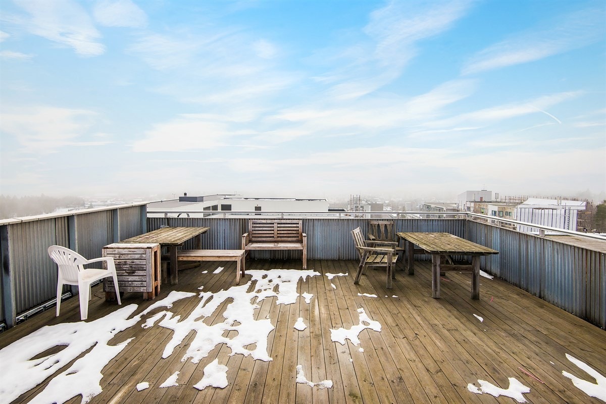 Felles takterrasse i begge høyblokkene med super utsikt Galleribilde