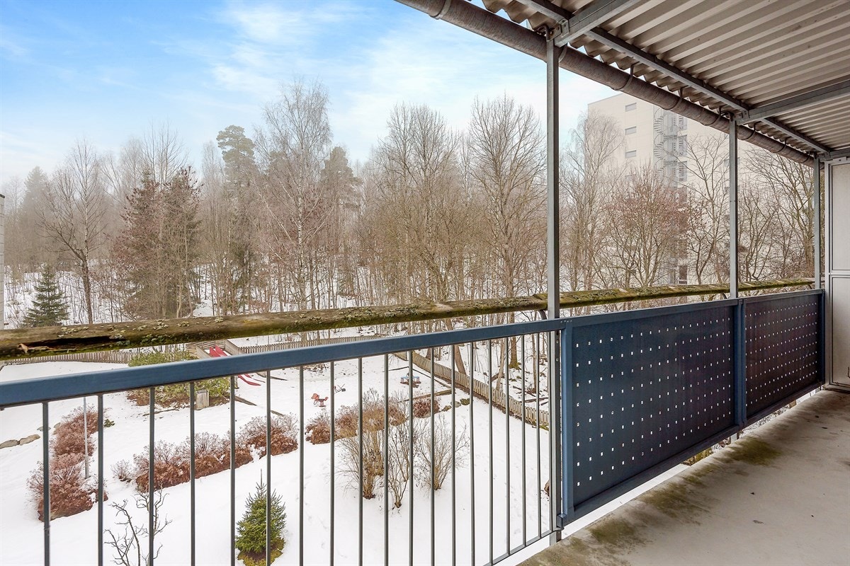 Utiskt fra balkongen. Galleribilde