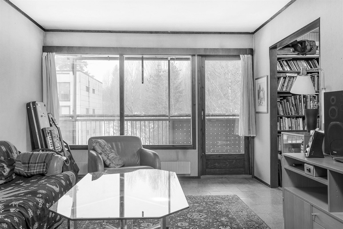 Stuen har utgang til stor balkong på ca. 11 kvm. Galleribilde