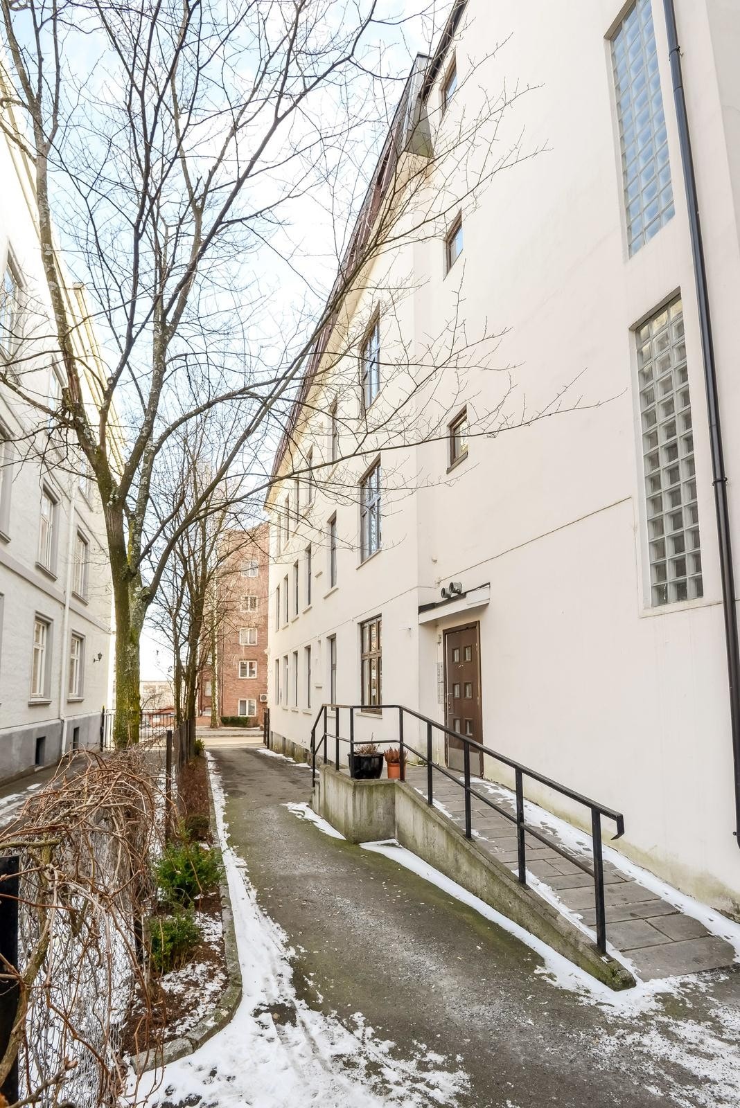 Inngangspartiet. Rosenborggata er dessuten enveiskjørt, noe som gir redusert støy Galleribilde