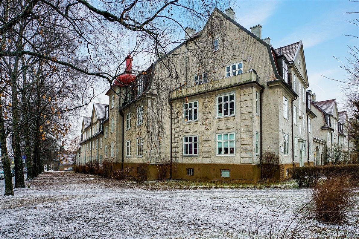 93fasade Galleribilde