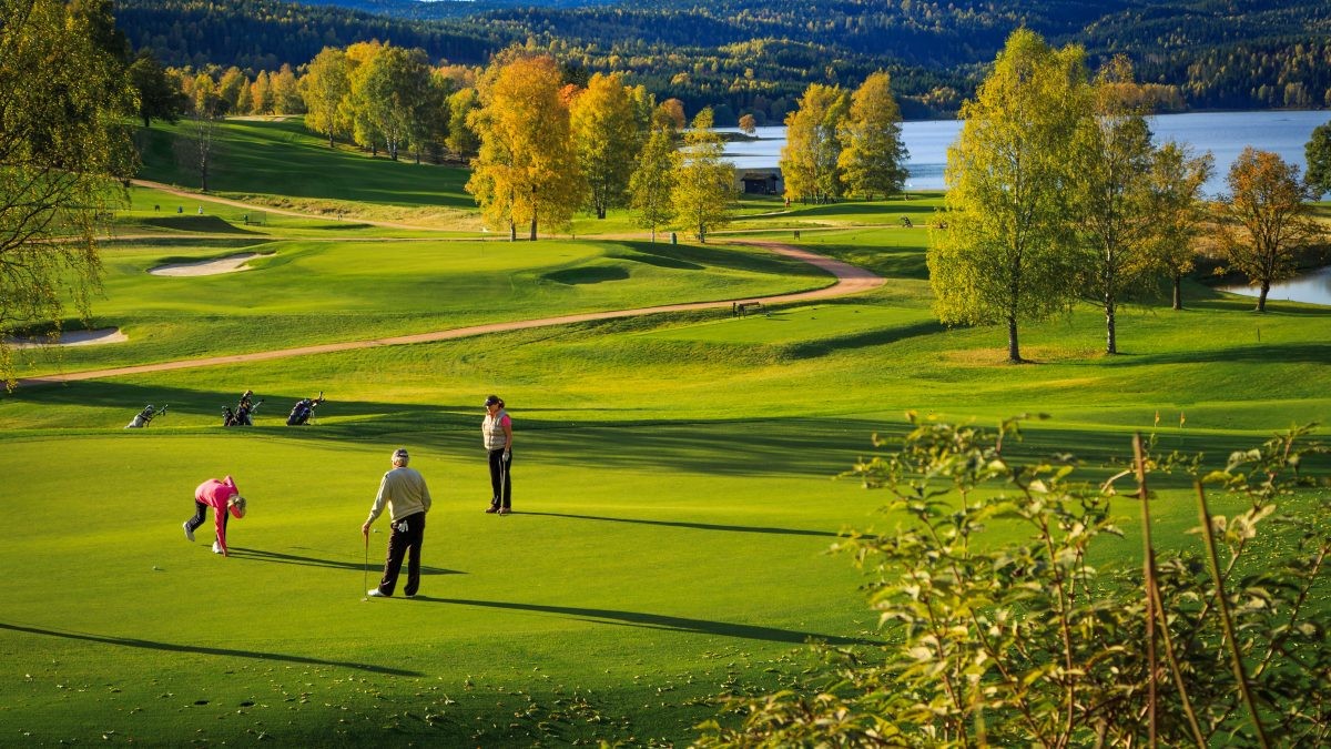 Bogstad golfbane ligger like i nærheten. Galleribilde