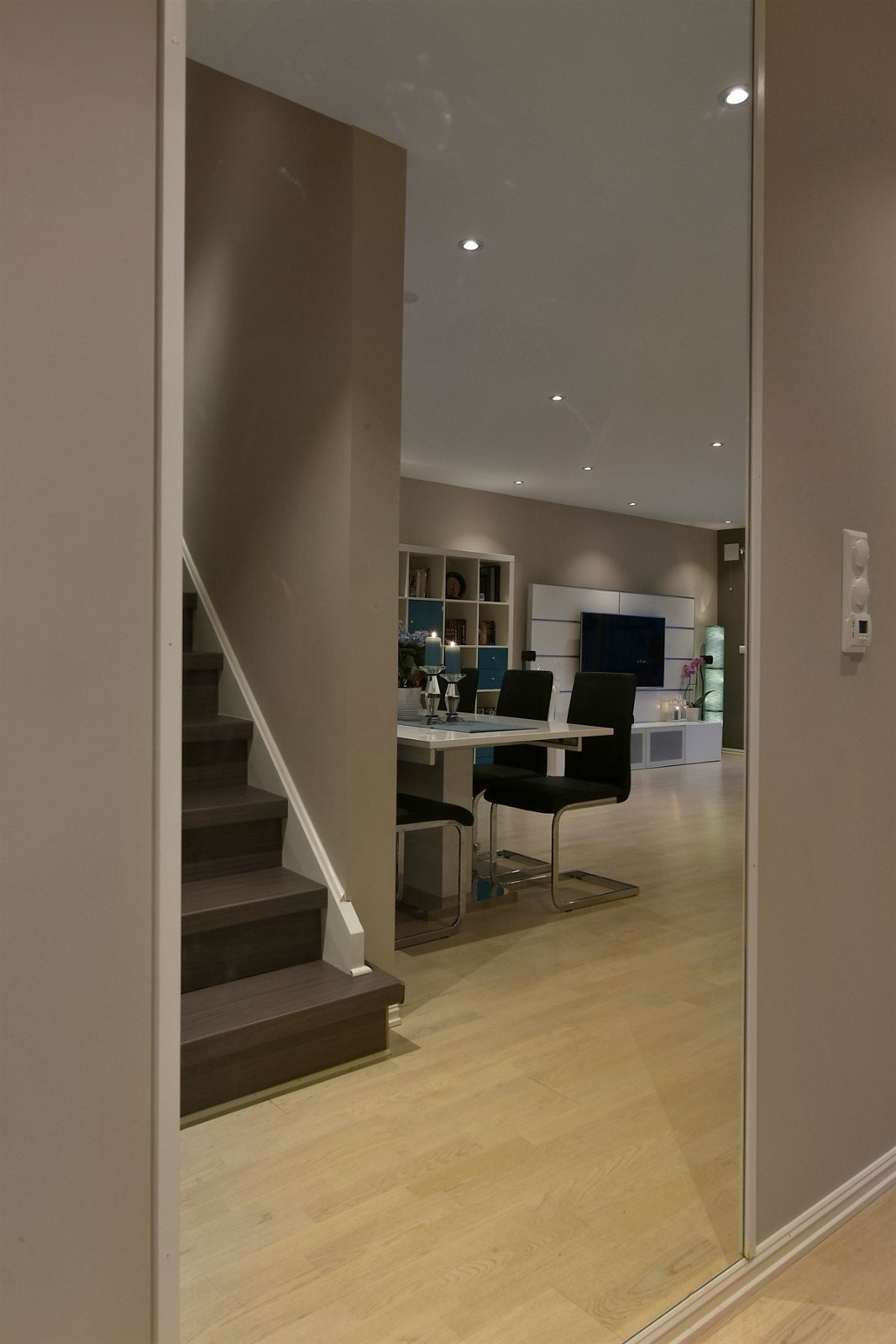 Gang i første etasje. Galleribilde