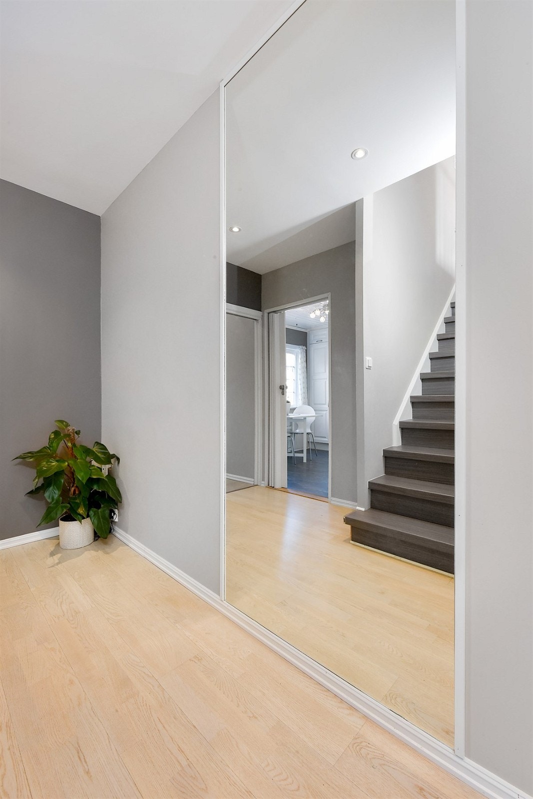 Trapperom første etasje. Galleribilde