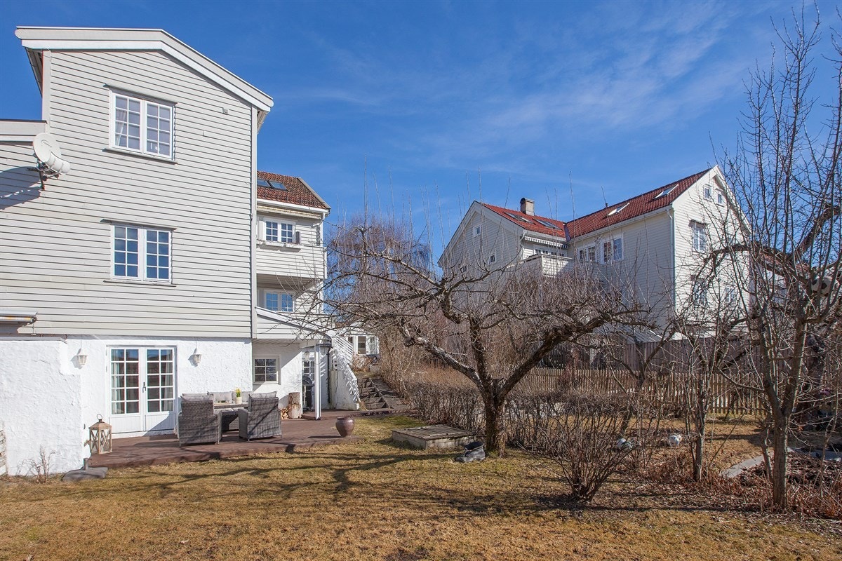 Markterrasse og hage Galleribilde