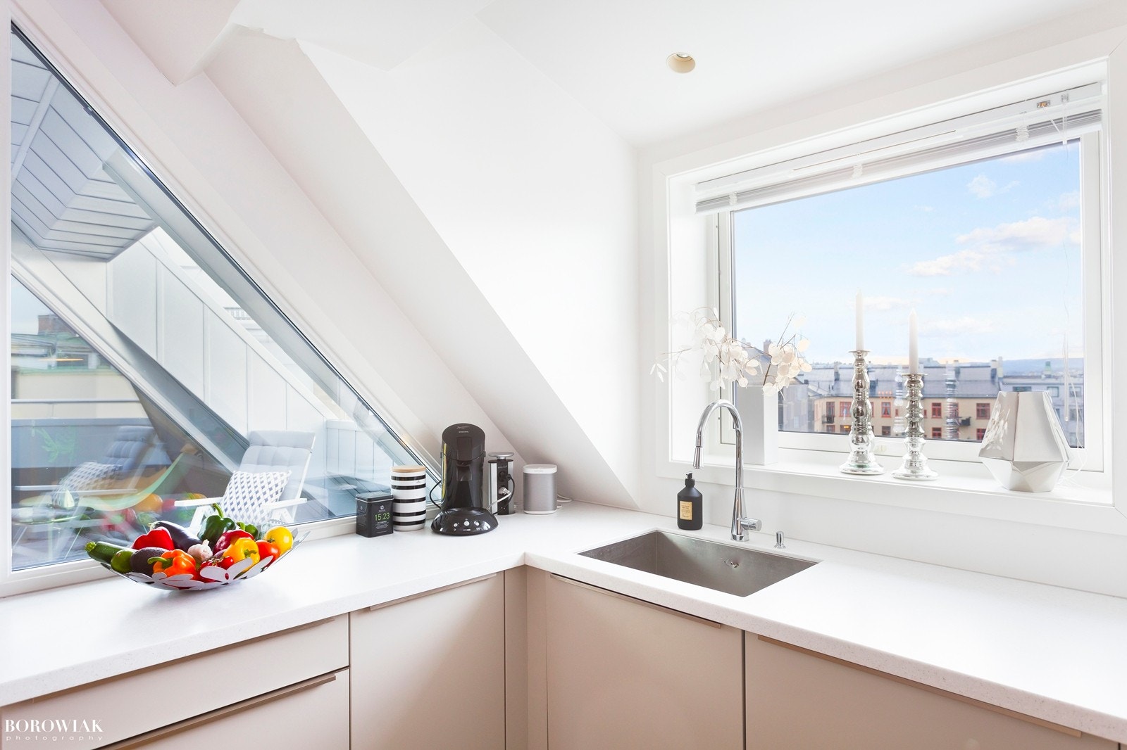 Åpent og flott utsyn fra kjøkkenet Galleribilde