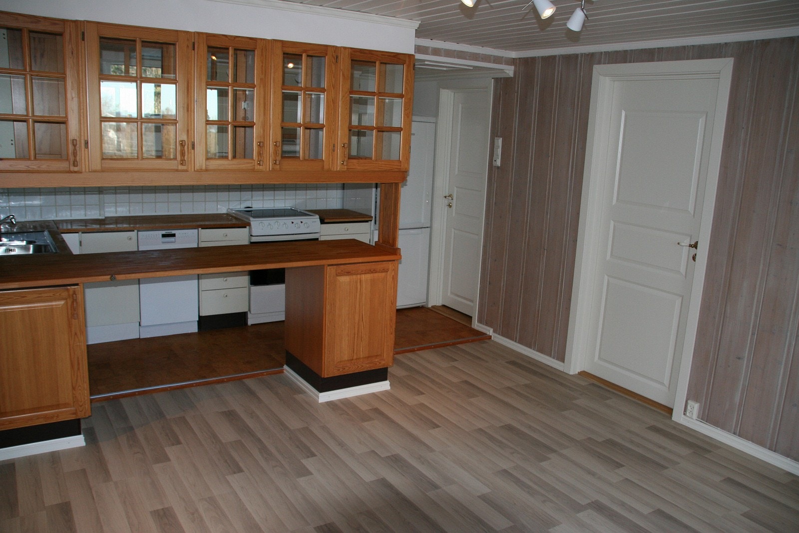 Stue mot kjøkken Galleribilde