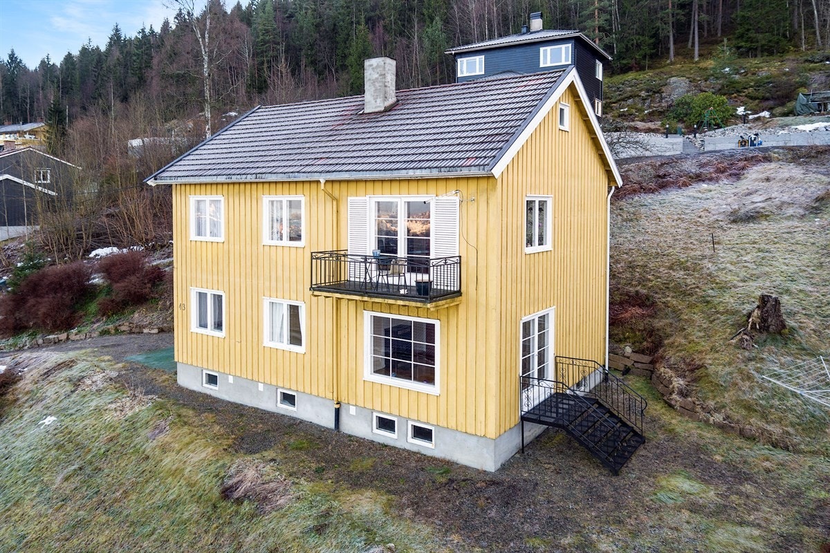 Det er meget gode solfohold på eiendommen. Galleribilde