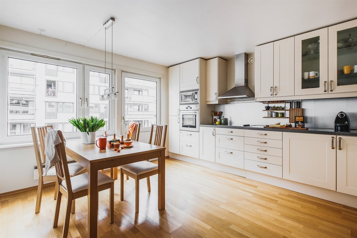 Hovseterveien 64 C presenteres av Tommy Friestad v/Boa Eiendomsmegling Oslo Vest. Galleribilde