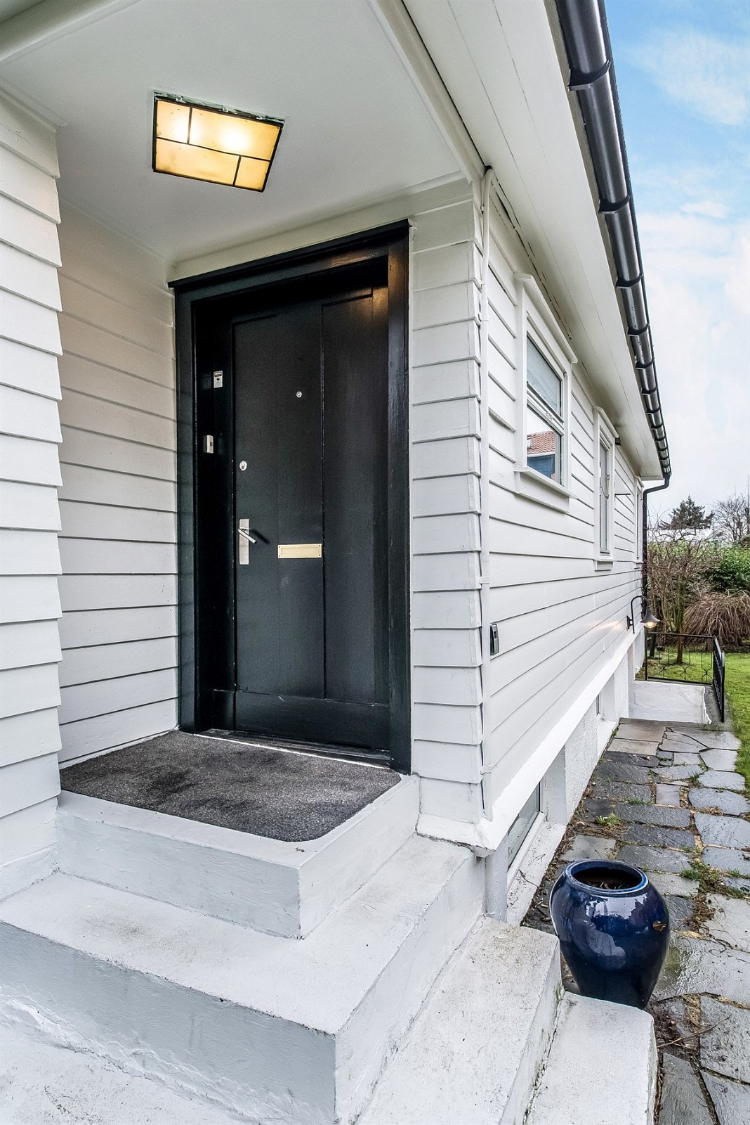 Inngangsparti. Galleribilde