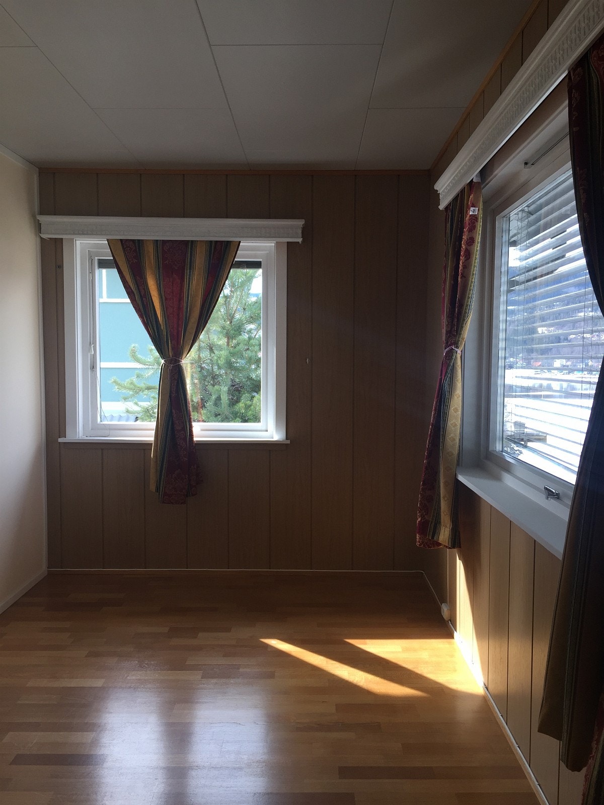 2. etasje - Rom 4 Galleribilde