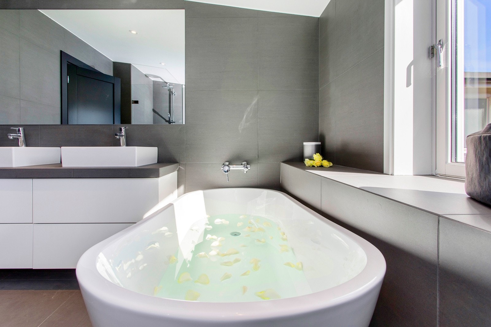 Luksus badekar Galleribilde